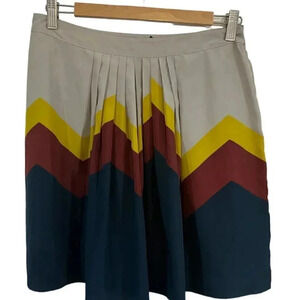 Kenneth Cole New York EUC size S polyester mini skirt
